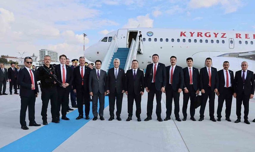 Bakan Bolat'tan kardeş ülke liderlerine Ankara'da uğurlama