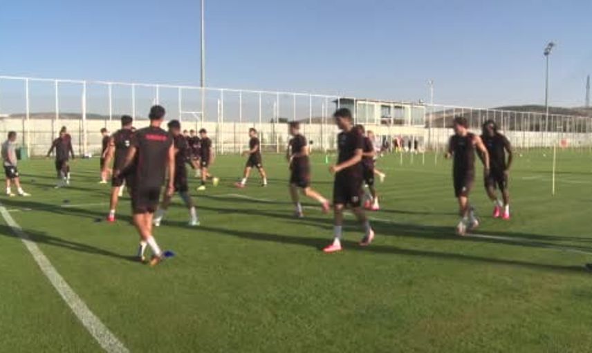 Sivasspor sezona üç puan hedefiyle hazırlanıyor