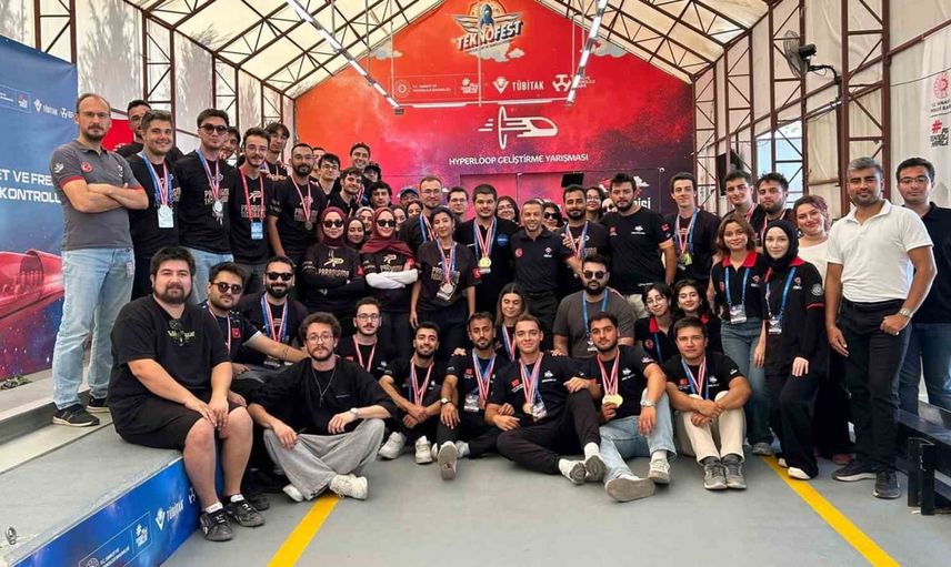 PARTECH hyperloop takımı TEKNOFEST 2026'da Türkiye ikincisi oldu