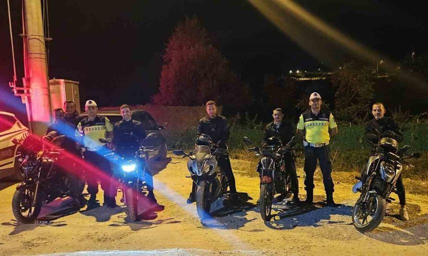Pelitözü'nde motosiklet sürücülerine yol güvenliği eğitimi
