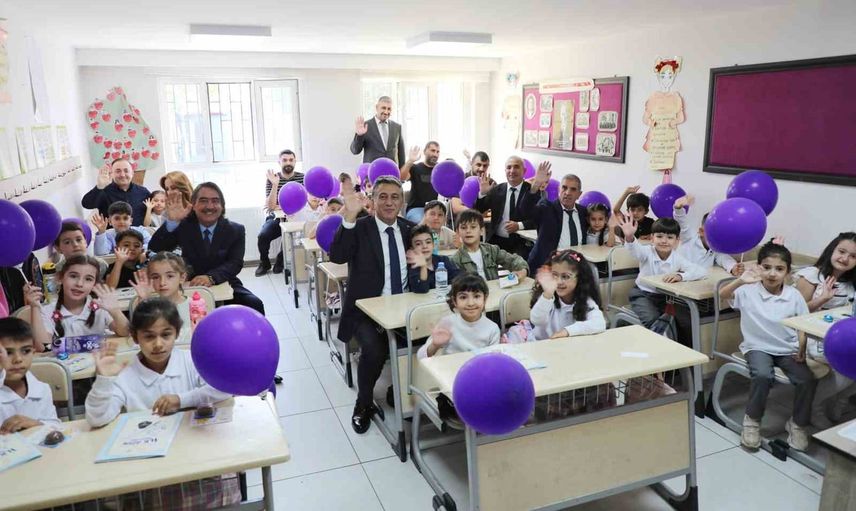 Ağrı'da yeni sınıf heyecanı oyun temelli uyum haftasıyla başladı