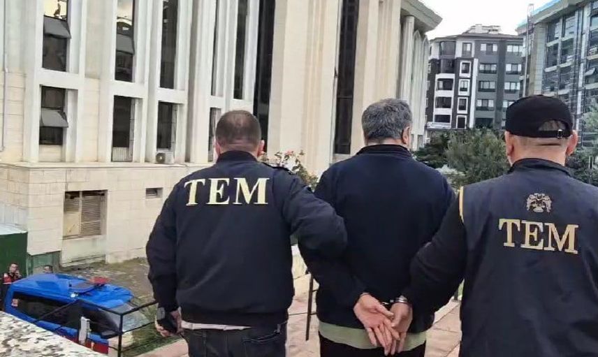Edremit'te sosyal paylaşım soruşturması: ortaokul öğretmeni tutuklandı