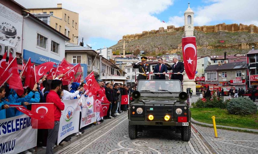 Bayburt’ta cumhuriyet bayramı coşkuyla kutlandı