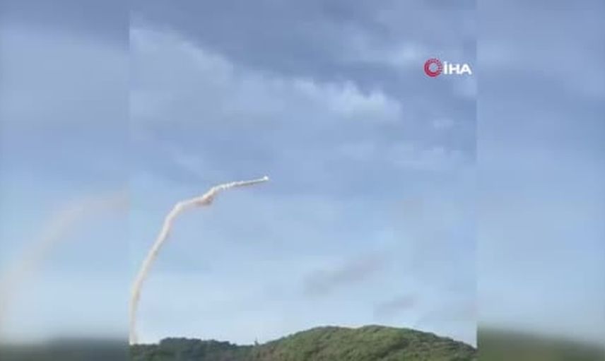 Tayvan'ın yerli fırlatma aracı ilk test uçuşunda rotadan sapıp imha edildi