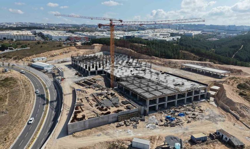 Çayırova'ya deprem izolatörlü 200 yataklı devlet hastanesi ikinci kata ulaştı