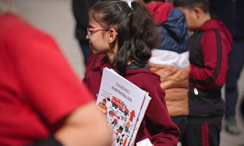 Kars’ta itfaiyenin 312 yıllık mirası çocuklara aktarıldı