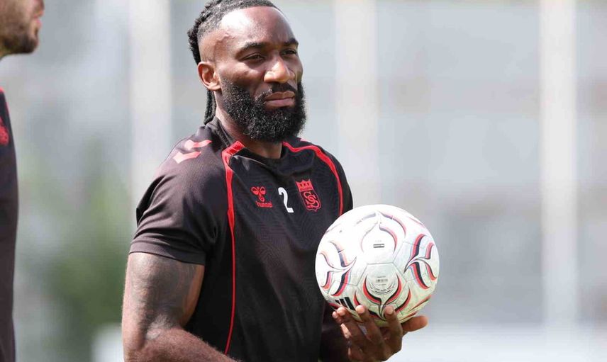Sivasspor'da Appindangoye 6-8 hafta sahalardan uzak kalacak