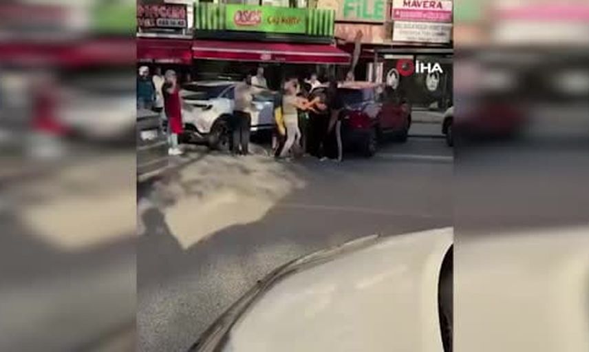 başakşehir'de ödeme tartışması kısa sürede yumruklu kavgaya dönüştü