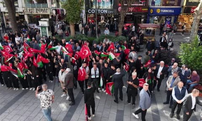 Pendik'te Gazze anması: üçüncü yılda dualar ve dayanışma