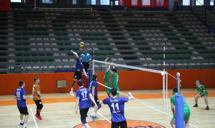 İnegöl Belediyespor seriyi sürdürmek için Güner Karakaya'yı konuk ediyor