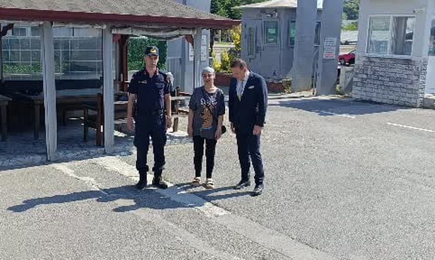 Hayalini gerçekleştiremeyince İzmir'deki zeytinliğini jandarmaya bağışladı