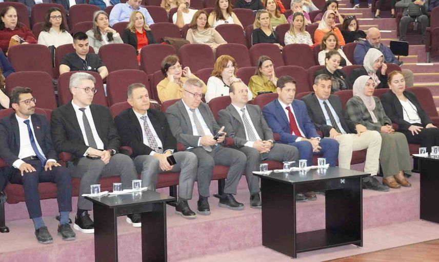 Manisa toplantısında nakil bekleyen 32 bin 803 hasta ve koordinasyon vurgusu