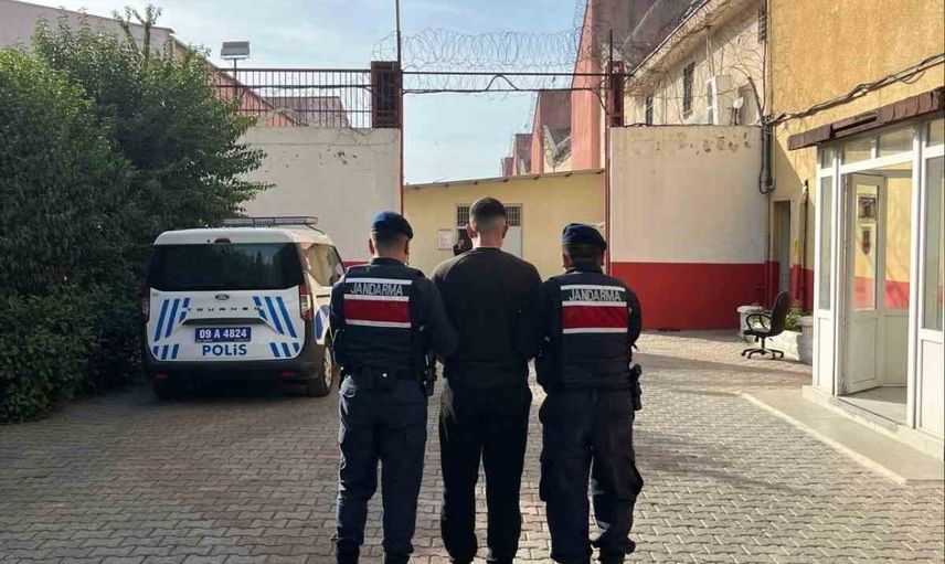 Aydın’da Didim ve Efeler operasyonunda 10’ar yıl hapis cezası olan iki hükümlü yakalandı