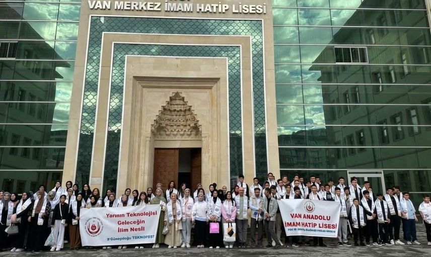 Van’dan Teknofest’e 100 kişilik bilim köprüsü