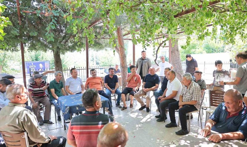 Babadağ’da yolları iyileştirme ve toplumsal temas: Çavuşoğlu sahada talepleri dinledi