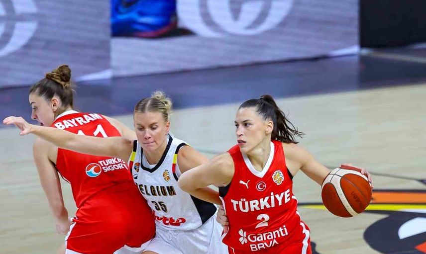 Milliler Almanya'daki açılış maçında Belçika'ya 89-75 yenildi