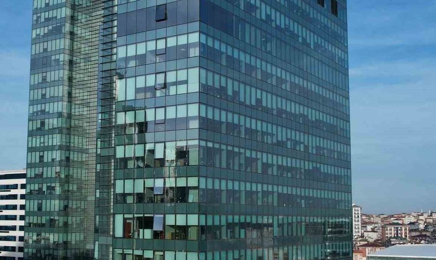Türk Eximbank ihracatçılara 32 milyar dolarlık likidite ve güven sağladı