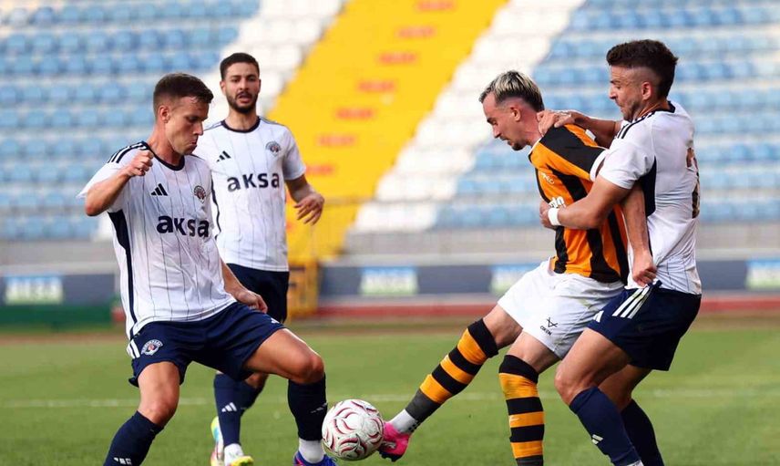 Hazırlık maçında fırsatlar paylaşıldı: Kasımpaşa 1-1 Hull City