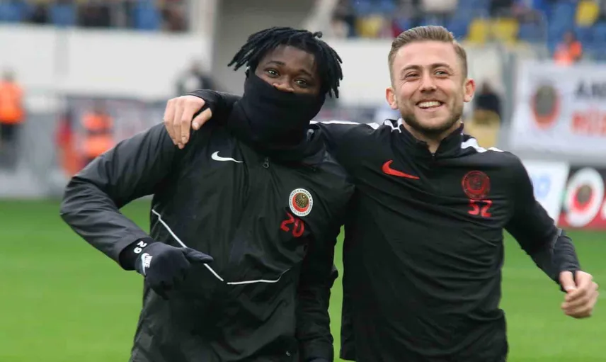 Ankara'da başlama düdüğü çaldı: Gençlerbirliği ile Galatasaray 0-0