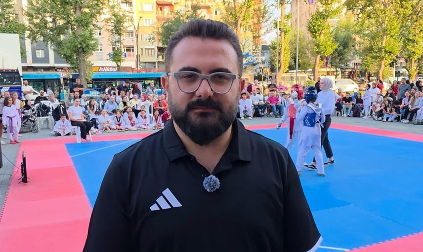 kütahya’da tatamida dostluk rüzgârı: minik tekvandocular hünerlerini sergiledi