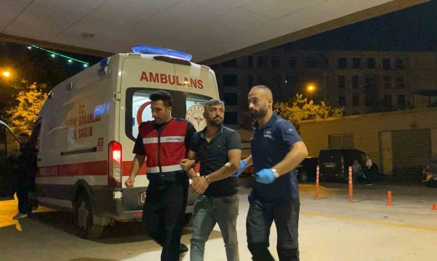 Mezit Mahallesi'ndeki kavga silahla büyüdü: iki kişi yaralandı