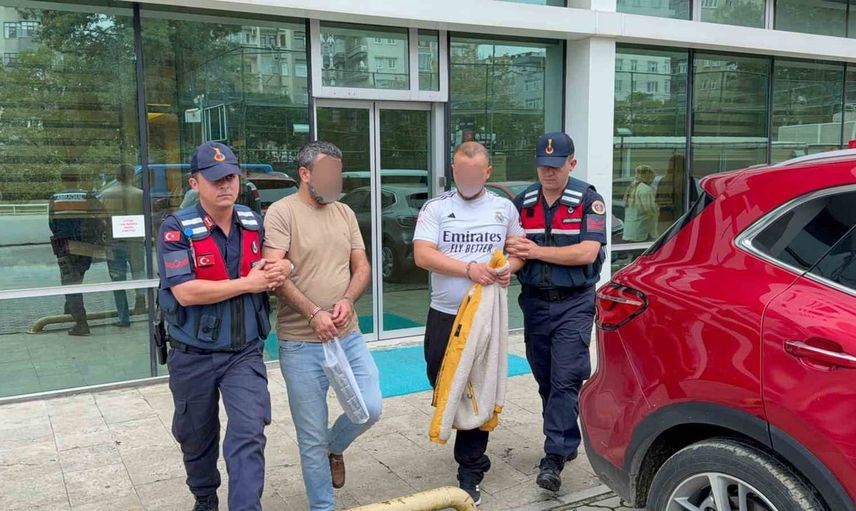Samsun'da Derebahçe ve Fevziçakmak mahallelerindeki iki operasyon sonucu iki şüpheli tutuklandı