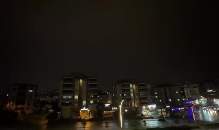 Gaziantep'te şimşek gösterisi: gece bir saat boyunca gündüze döndü