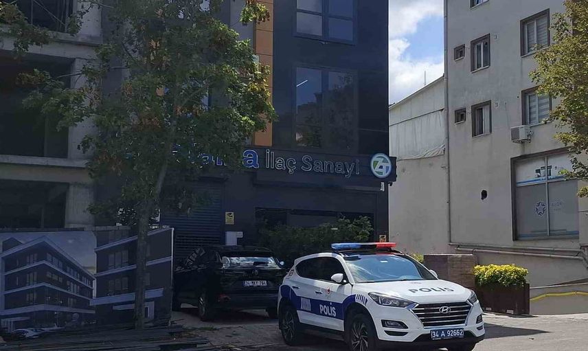 Ecza deposuna ateş: Ataşehir'de gece saldırısı soruşturuluyor