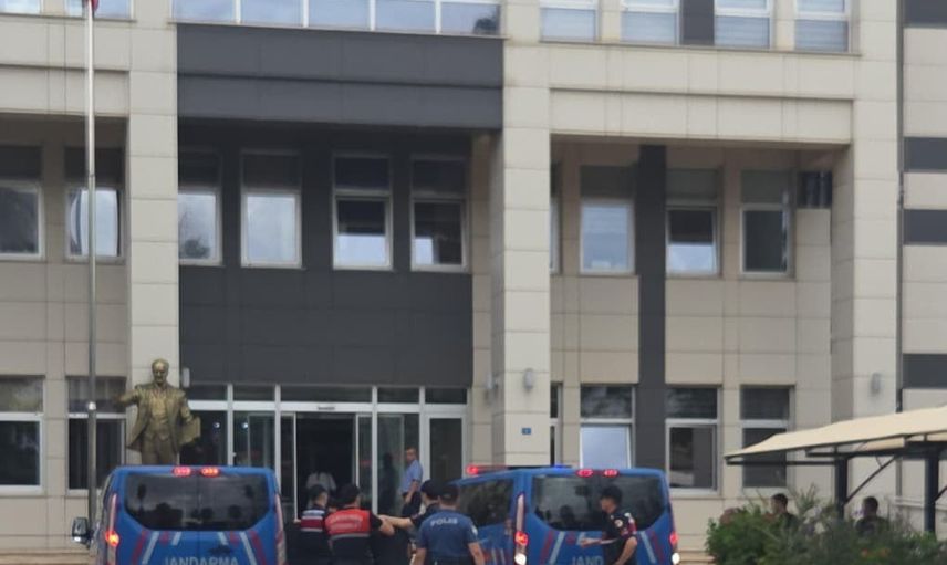 gazipaşa tropikal parkta darp edilen polis ve veterinerin saldırganları tutuklandı