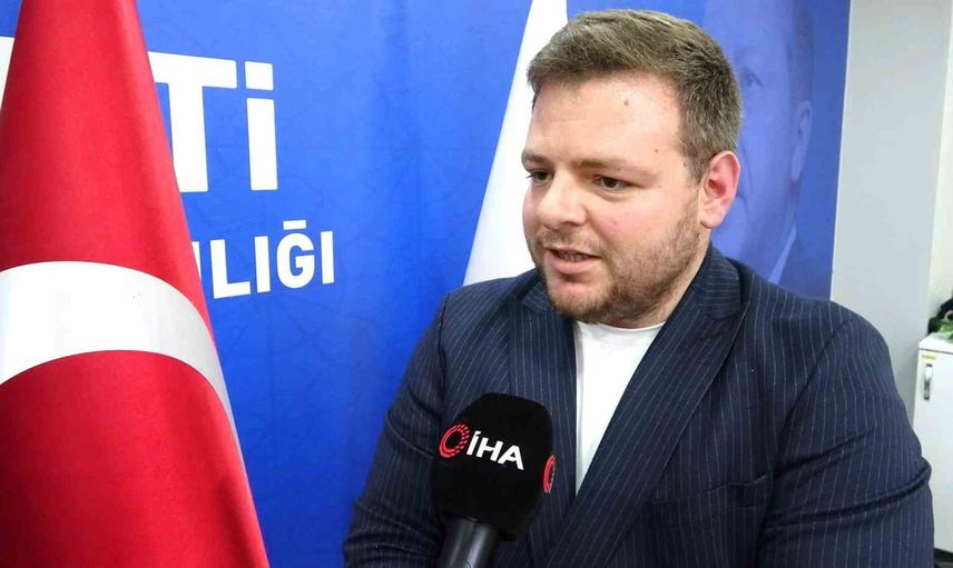 Gençlik kolları başkanlığından ayrılan Ali Göktekin, iş yoğunluğunu gerekçe gösterdi