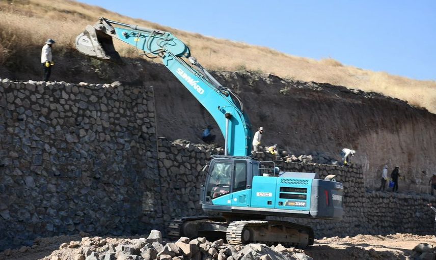 Cizre-Silopi yolunda son etaba yaklaşılıyor, Tatar şantiyede