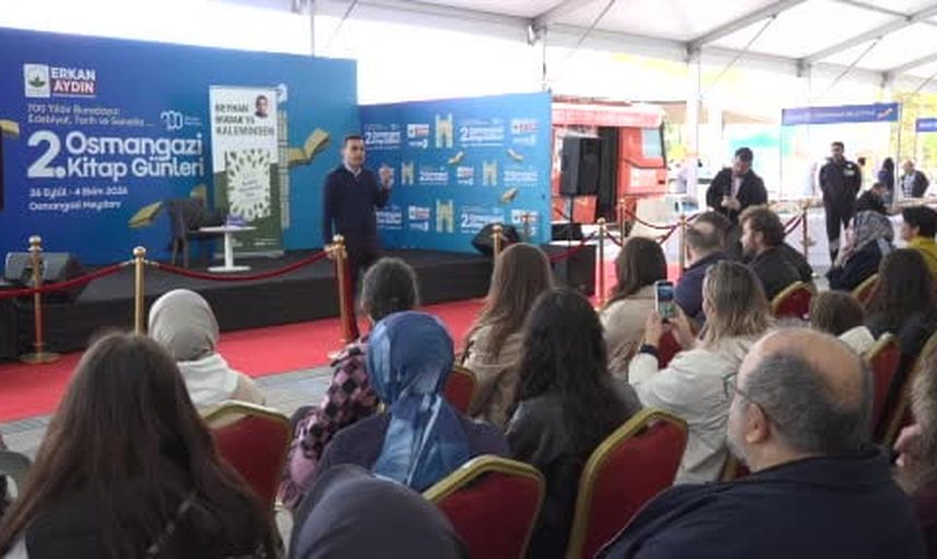 Edebiyatle bilim arasında köprü: Osmangazi kitap günleri 8. günde de sürdü
