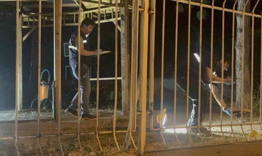 Hırka tartışması okul bahçesinde bıçaklı kavgaya dönüştü
