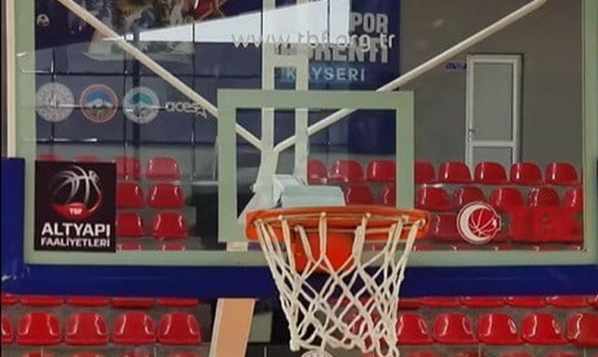 Yenilenen Atatürk spor salonu sporculara ve gençlere hazır