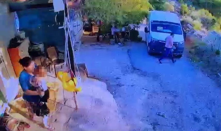 Serik'te geri manevra kazasında 1,5 yaşındaki çocuk yaşamını yitirdi