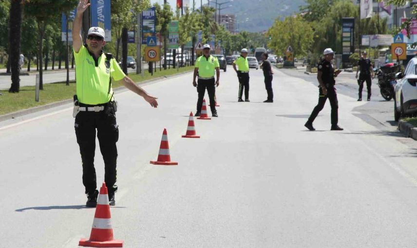 Ordu'da hız ve kural ihlallerine karşı yoğun denetim: 17 bin araca bakıldı