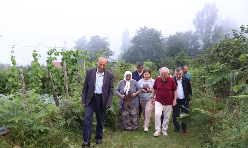Başkan Güler'den küçük üreticilere büyük destek: mavi yemiş ve çoban fasulyesinde alım garantisi