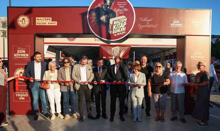 Maltepe'de edebiyat ve müzik buluştu: ikinci kitap günleri Ahmet Telli'ye adandı