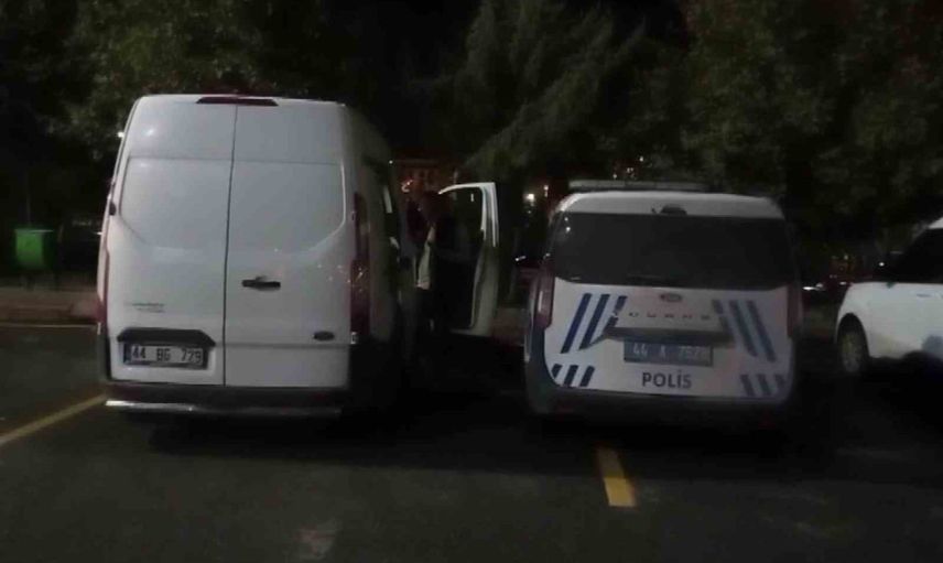 Malatya’da Yaka Mahallesi'nde bacağından vurulan kişi tedavi altına alındı