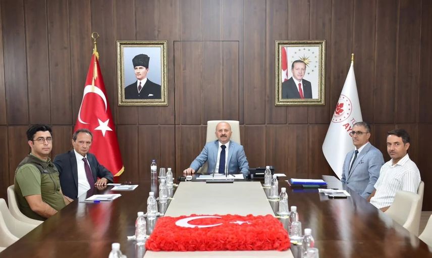 Aydın'da hayvan refahı ve toplum güvenliğini dengeleyen kurul toplantısı