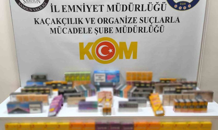 Bafra'da kaçak tütün operasyonu: 500 paket sigara ve 190 ısıtmalı çubuk ele geçirildi