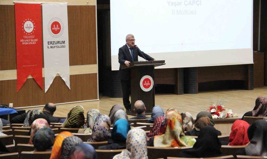 Diyanet Erzurum'da merkez-saha buluşmalarıyla hizmetlerin verimliliğini değerlendirdi