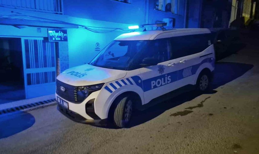 Odunpazarı'nda kavgaya müdahale: ters kelepçeyle gözaltı ve annede kriz