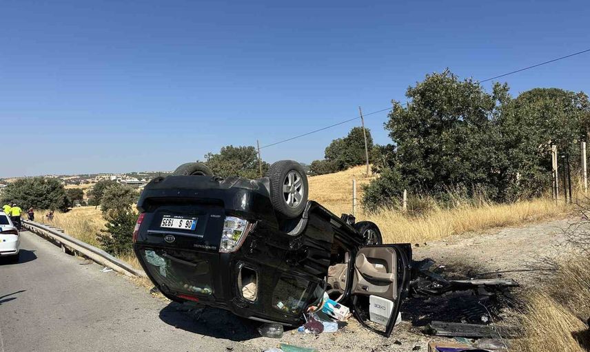 Uşak'ta takla atan aracın sürücüsü yaşamını yitirdi
