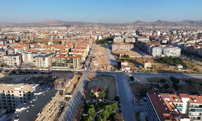 Karatay'a dört yeni yeşil kuşak: mahallelere nefes aldıracak park yatırımları