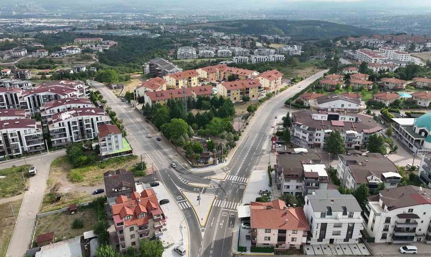 Başiskele’de cadde ve kavşaklar modernize edildi, ulaşım güvenliği arttı