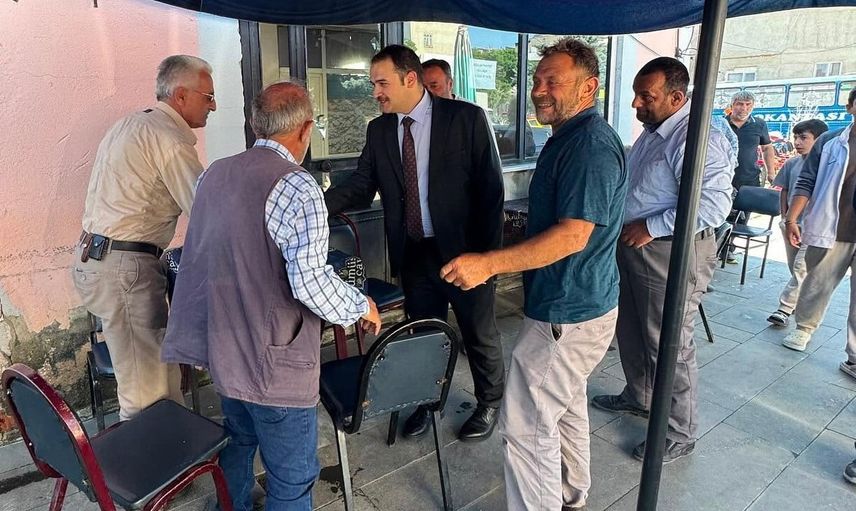 Demirözü'nde kıraathaneden çalışma şantiyesine: kaymakam sahada