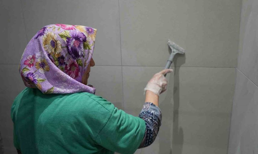 Gaziantep'te atanamayınca iki pantolonla yola çıktı, bugün 15 kişiye iş veriyor