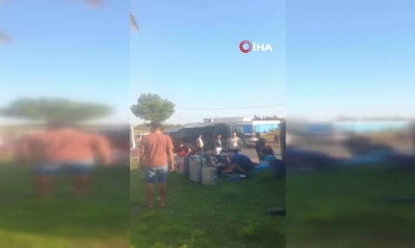 Manavgat'ta tatil yolunda zincirleme kaza: 15'i turist 17 yaralı