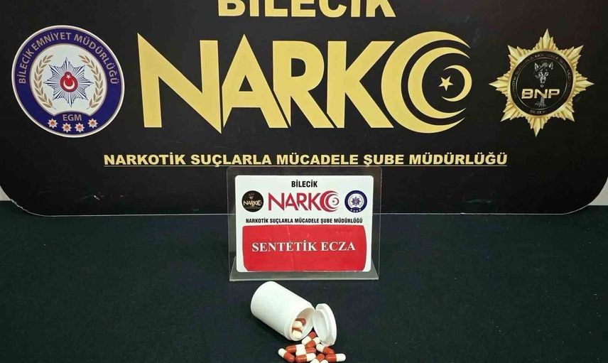 Bilecik seyahatinde otobüste yakalandılar: üzerlerinde Lyrica bulundu